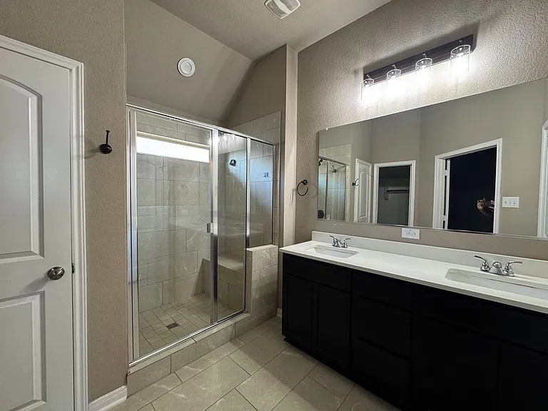 3012 Samson Dr — Photo 8