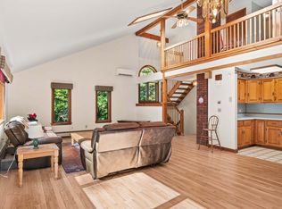 196 Case Road, Winthrop, ME 04364