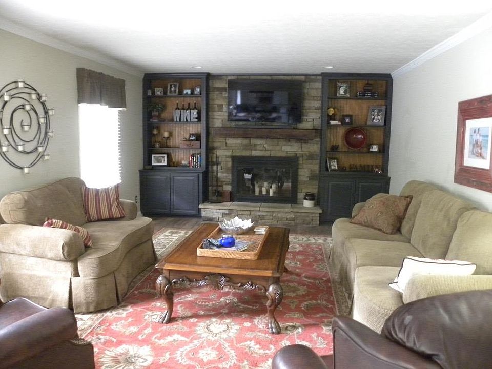 2nd image of 7467 Ginger Ln