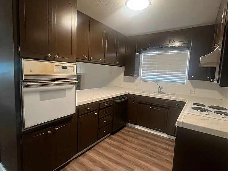 1449 Pulaski Way — Photo 19