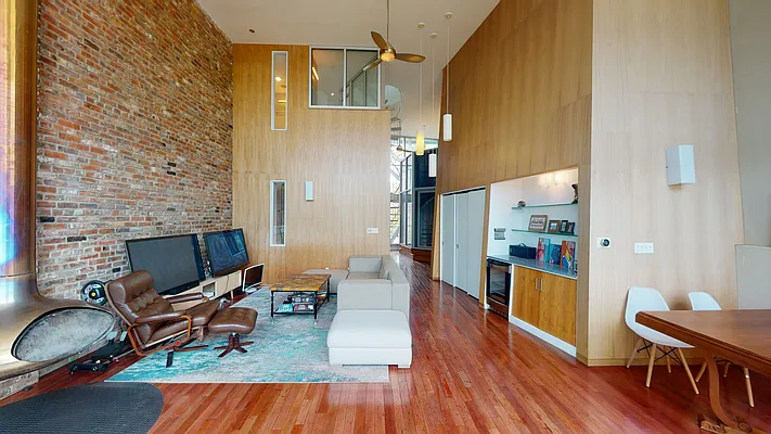 Rented by LG Fairmont Group | media 36