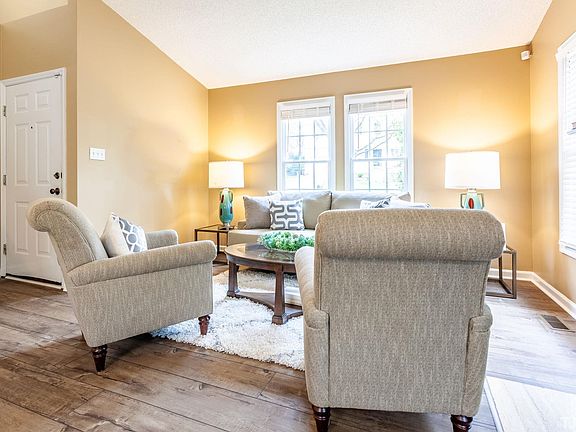3rd image of 210 Mint Hill Dr