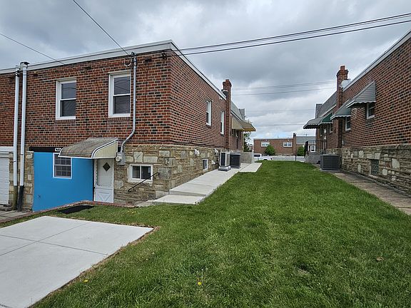 3rd image of 1626 Fox Chase Rd #1
