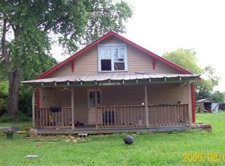 223 Gordon Ave, Calhoun, GA 30701