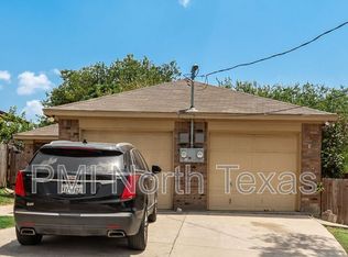3008 Prairie Ave APT A, Fort Worth, TX 76106