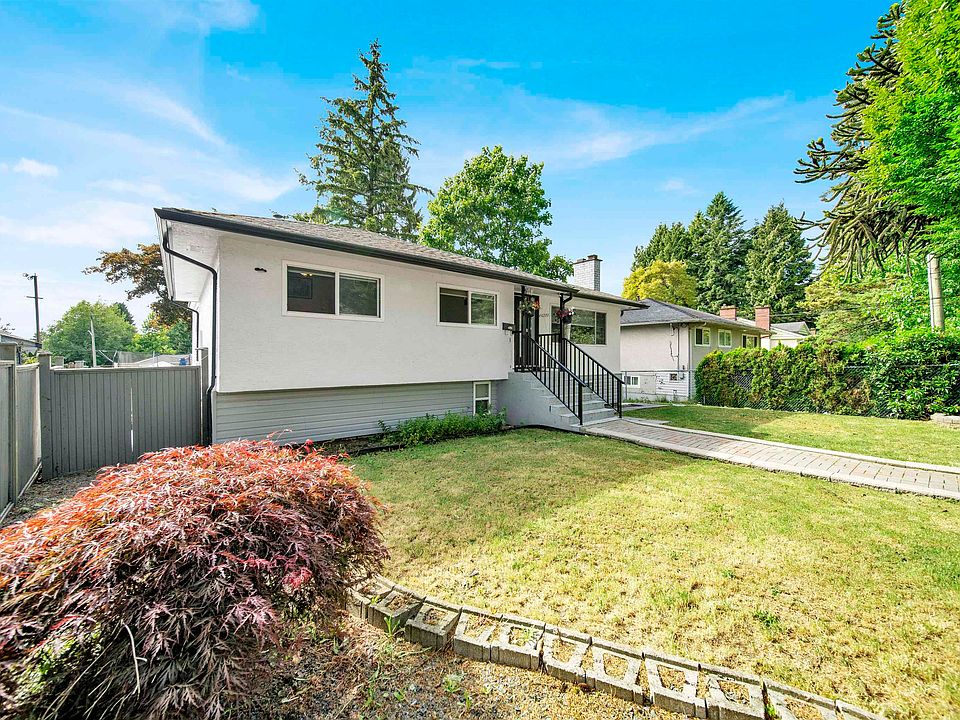 1st image of 10231 Semiahmoo Rd