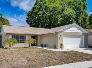 7619 Como Dr, New Port Richey, FL 34655