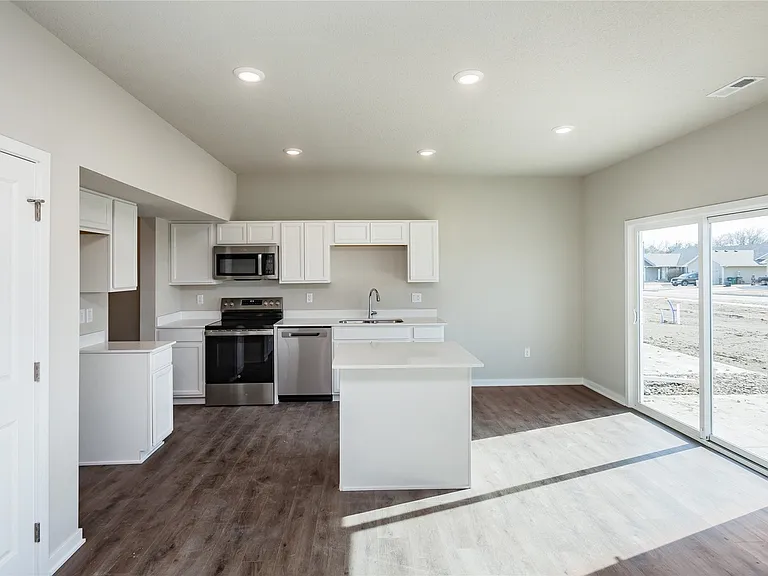 6129 Tungsten Dr — Photo 29