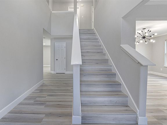 5th image of 1831 Courtside Place Dr