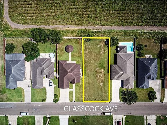 2nd image of 303 N Glasscock Blvd