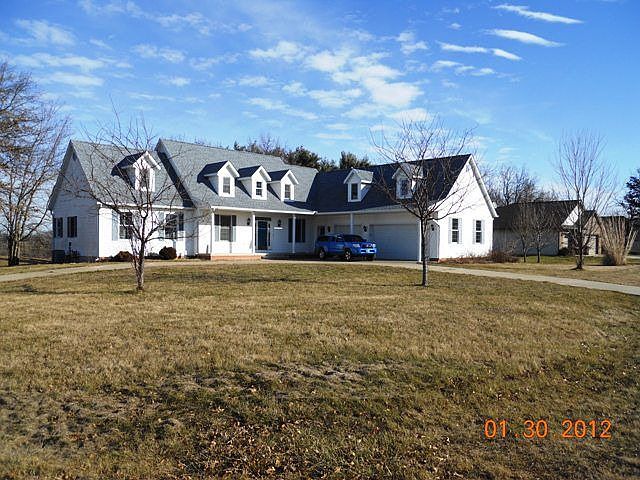 1st image of 601 Crabapple Ln
