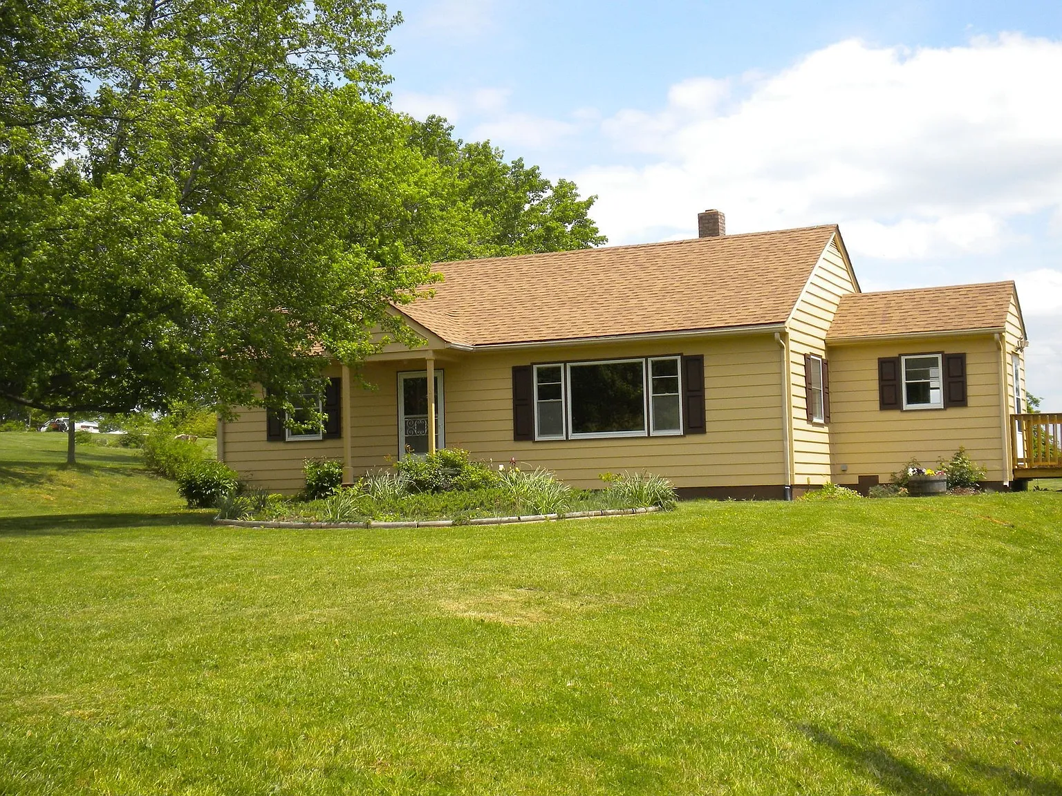 104 Augusta Farms Rd photo 1