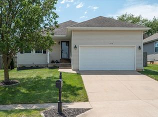 414 W White Ash Rd, Nixa, MO 65714
