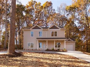 6917 Plott Rd, Charlotte, NC 28215