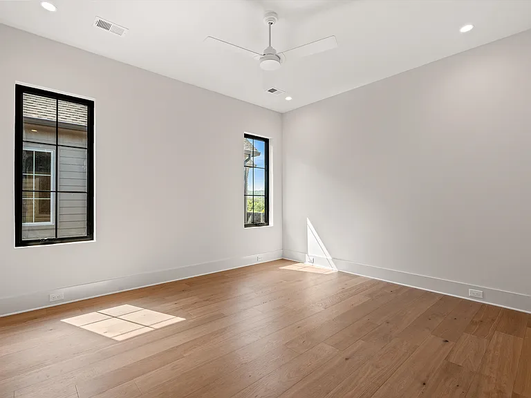 610 Westboro Dr — Photo 28