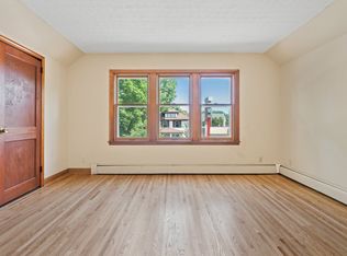 794 Randolph Ave #2, Saint Paul, MN 55102