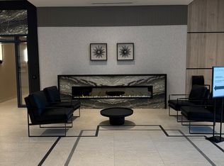 15 Watergarden Dr N #217, Mississauga, ON L5R 0G8