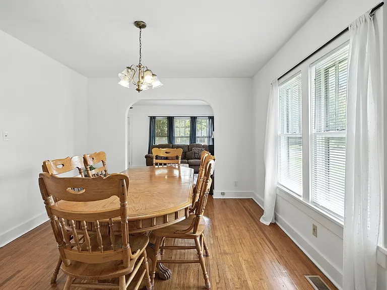 3030 S Wall Ave — Photo 9