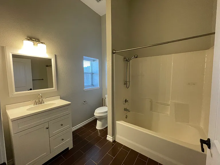 105 County Road 212 #B — Photo 4