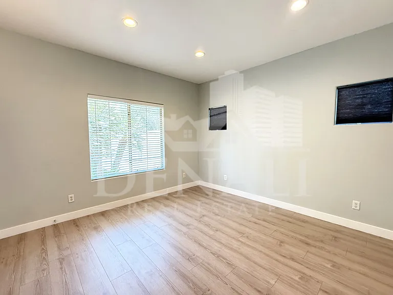 3998 W Roundabout Cir — Photo 4