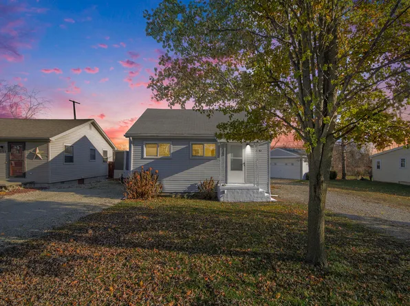 3257 Cloverdale St, Monroe, MI 48162
