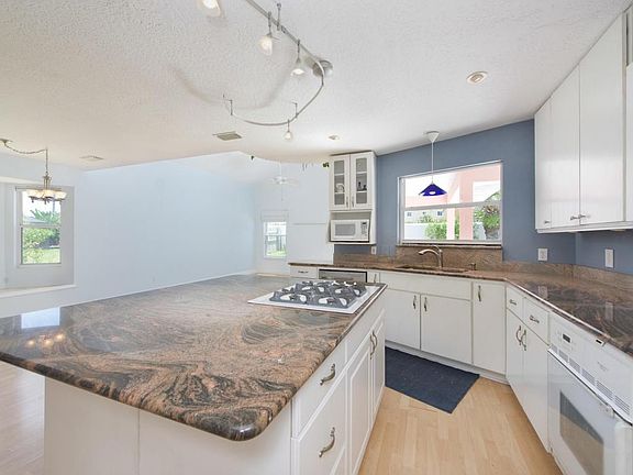2nd image of 102 Martesia Way