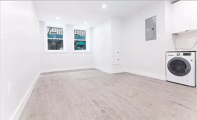 Rented by REAL New York | media 2