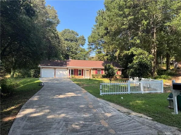 116 Woodglen Ct, Woodstock, GA 30188