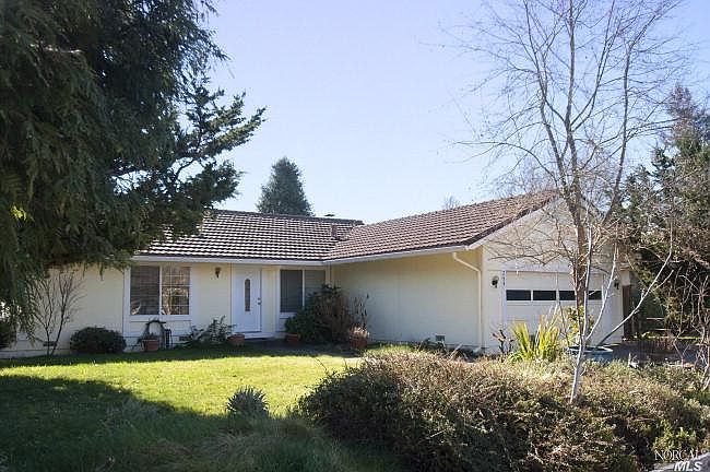 1st image of 288 Maple Ave