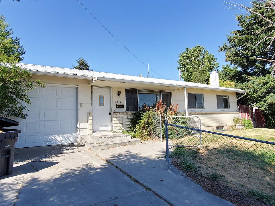 1st image of 1710 Brenthaven St