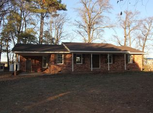 3941 Church Rd, Clinton, NC 28328