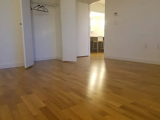 Rented by (Legacy) NY 101, Inc. | media 18