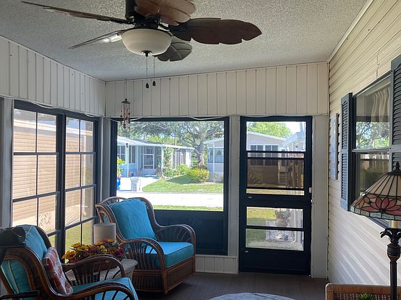 5th image of 482 Bimini Cay Cir