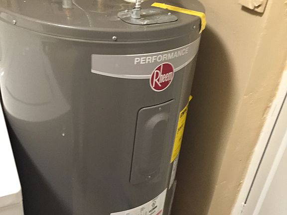 For rent in Hollywood 7561 Raleigh St 5