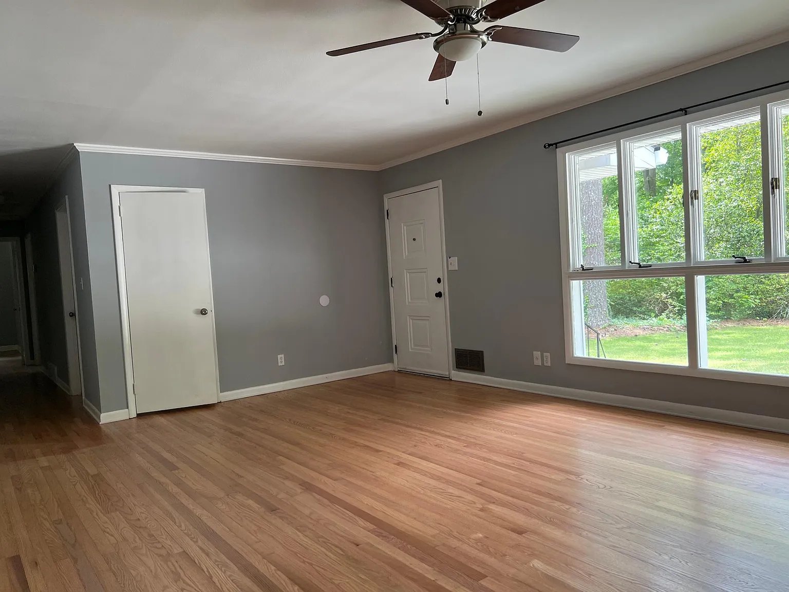 3 bed, 1774 sqft, $2,700 — Photo 3