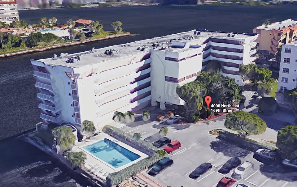 1st image of 4000 NE 170th St #2