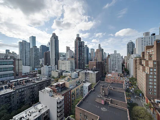 Rented by MNS | media 9