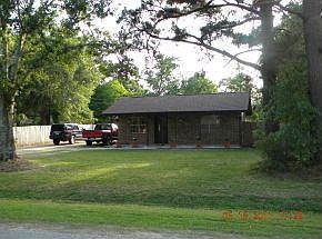 3rd image of 4242 Darlene