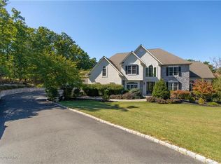 57 Jacoby Run Rd, Mount Bethel, PA 18343