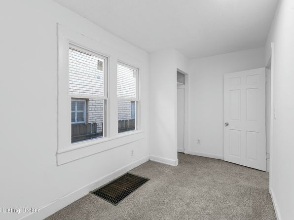 louisville-kentucky-73664618 picture