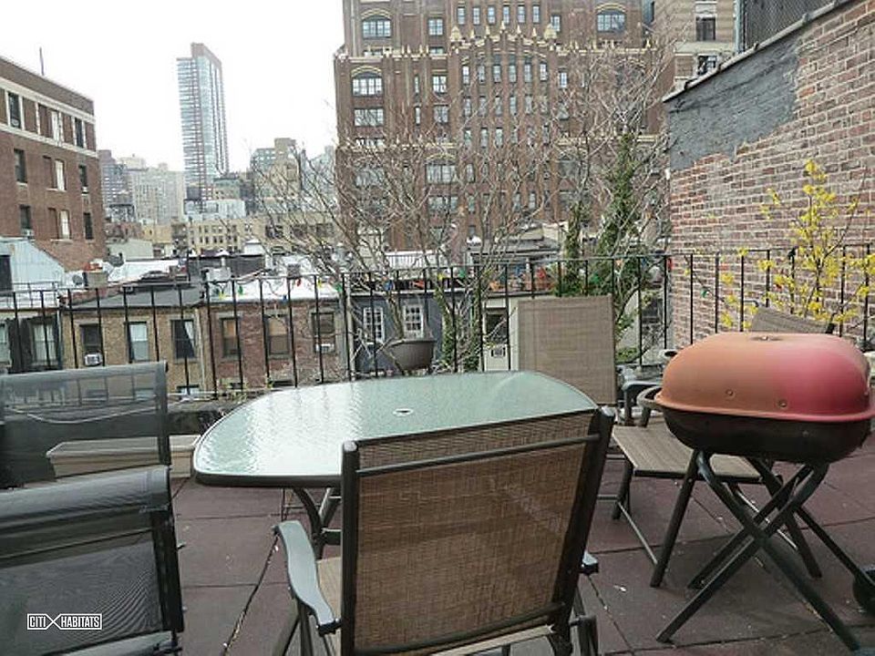 1st image of 156 W 74th St APT 4C