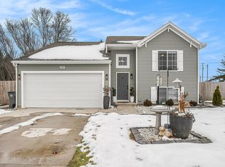 29767 Georgia Place Ct, Elkhart, IN 46514