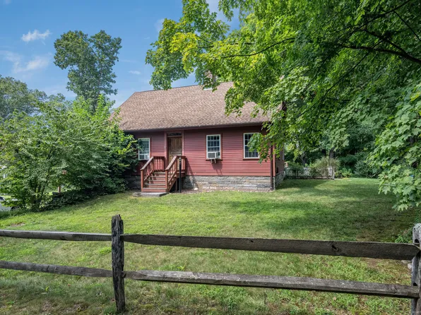 120 Old Turnpike Road, Haddam, CT 06438
