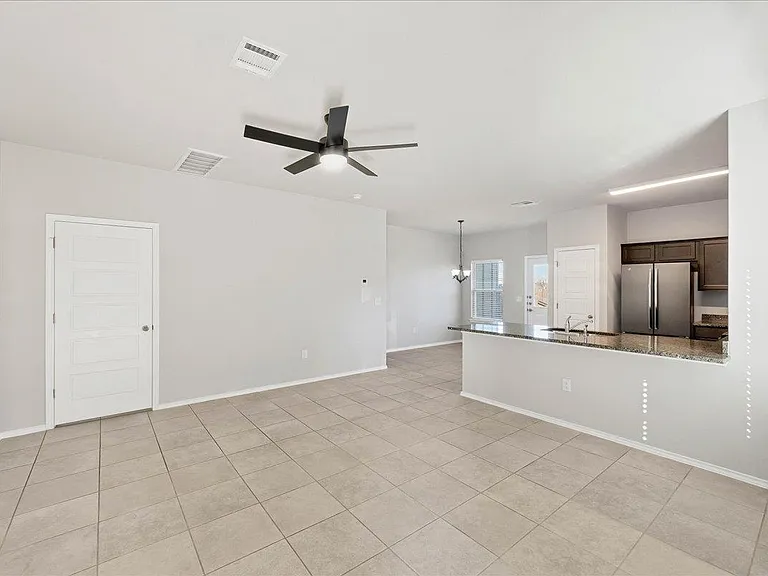 1202 Garland Rd — Photo 10