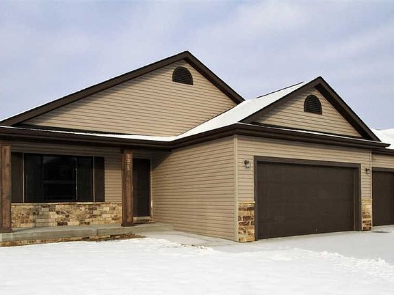 2nd image of 1325 SW Kelsey Cir
