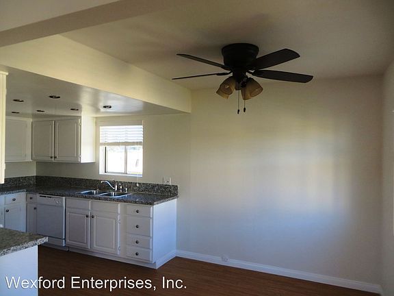 4th image of 127B Landis Ave