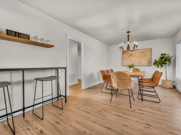 842 W Pine Ave, Fresno, CA 93728