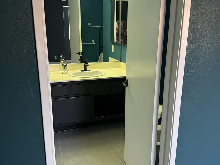 2748 Erringer Rd #10 — Photo 16