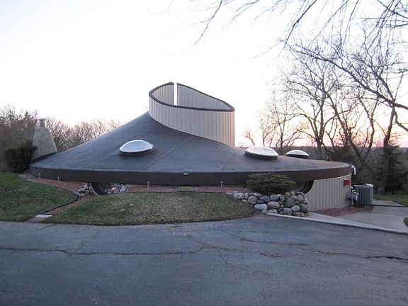 2nd image of 7003 Sconfinato Dr