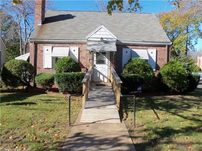 44 Westerleigh Rd, New Haven, CT, 06515